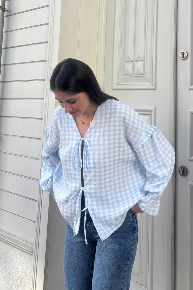Women's Petite Checkered Plaid Seersucker Tie Slim Shirt