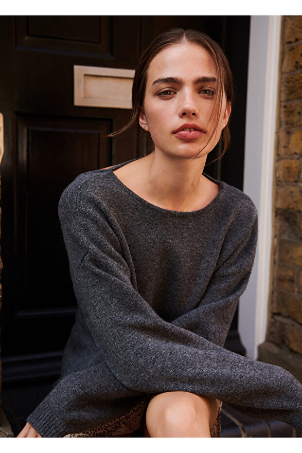 Grauer Mädchenpullover 77054782 - 1