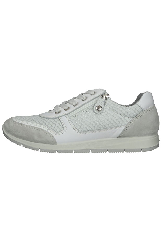 Sneaker - 2