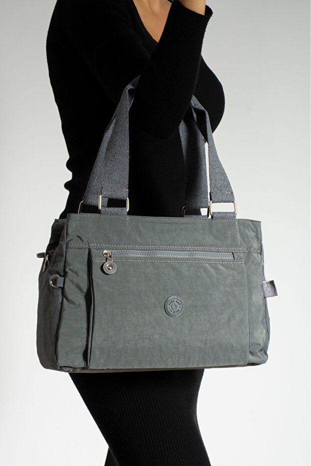 حقيبة كتف متعددة الأقسام من KIPLINK - 4