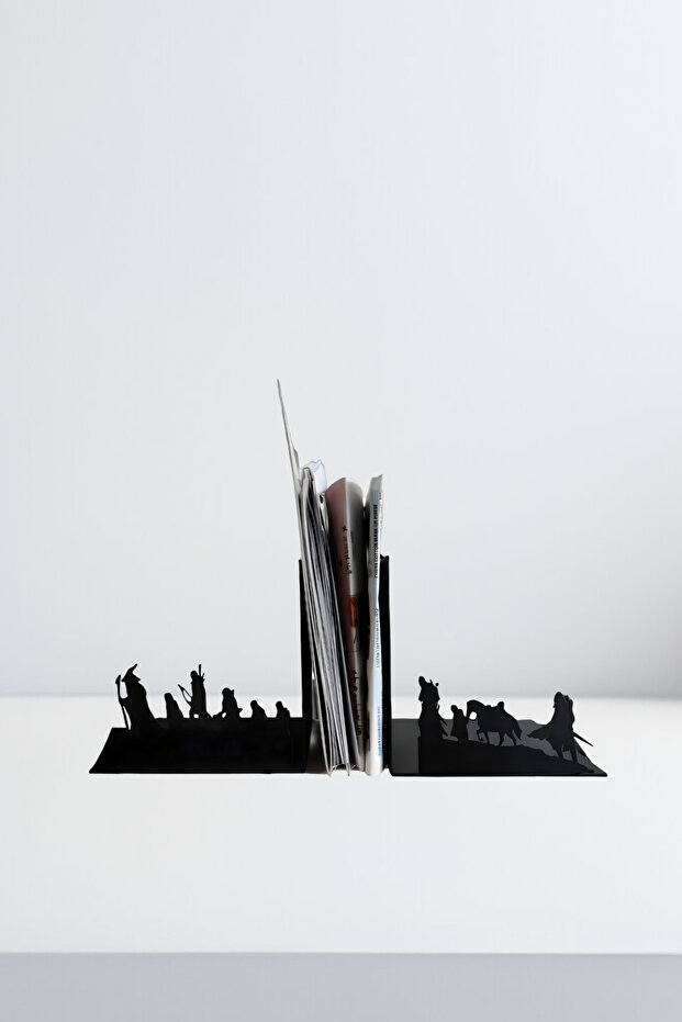 The Lord of the Rings Figured Decorative Metal Book Holder Book Support Home and Office Accessory