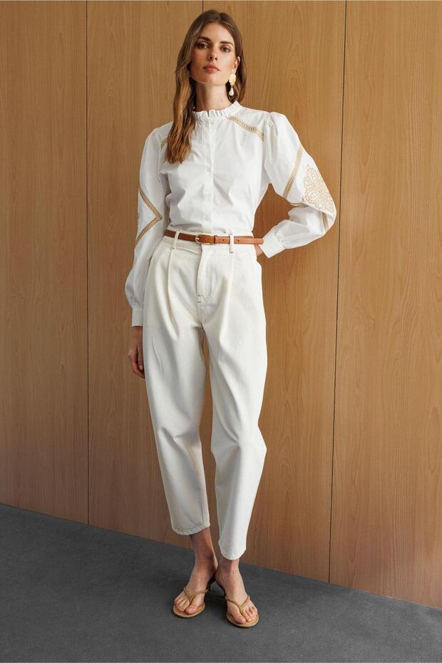Ecru High Waist Carrot Jeans with Pile and Pile Detail