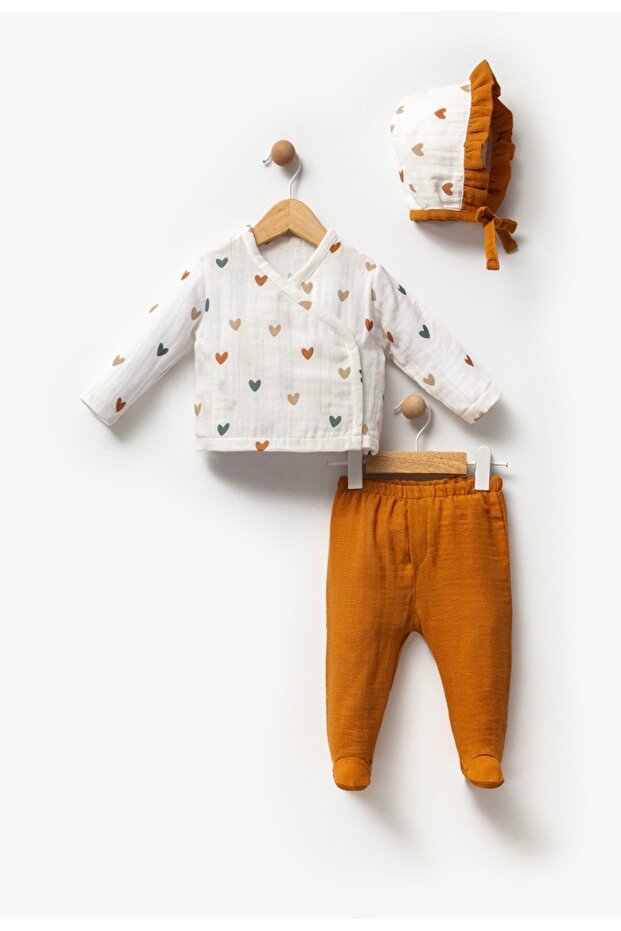 Heart Printed Hat Muslin Set - 2