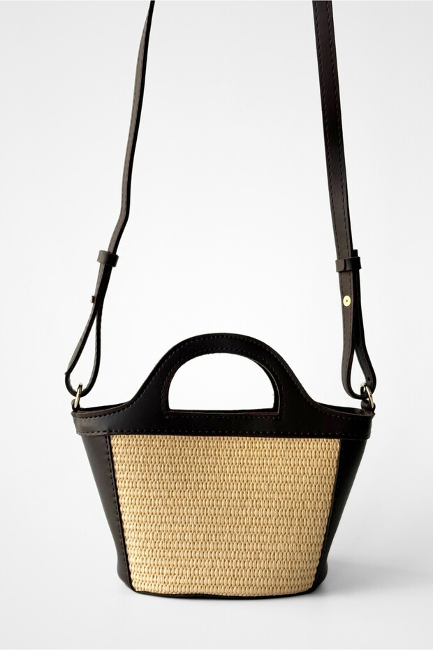 Willow Faux Leather Detailed Cross-Use Mini Straw Hand and Shoulder Bag