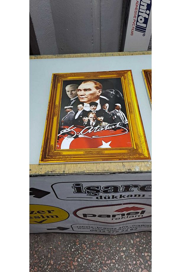 Atatürk Tablosu Posteri - 3