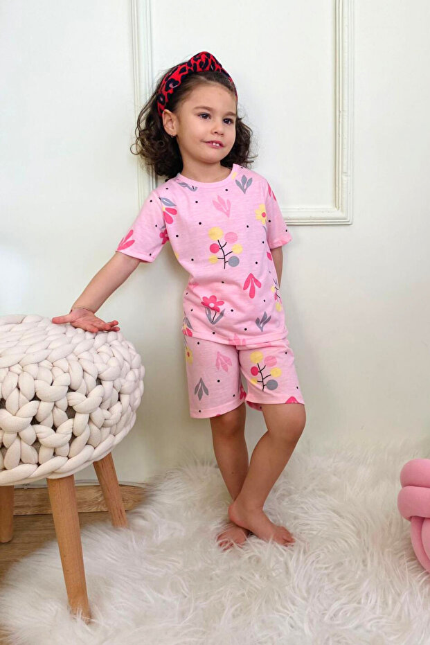 Girl's Cotton Combed Fabric Pajamas Set with Shorts