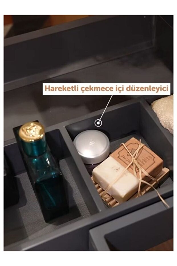 LAGOS BANYO DOLABI - 3