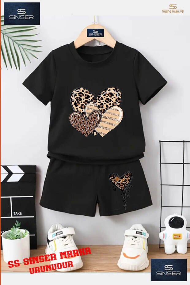 Unisex Children's "Hearts Leopard" Custom Printed Crew Neck T-Shirt - Shorts Set