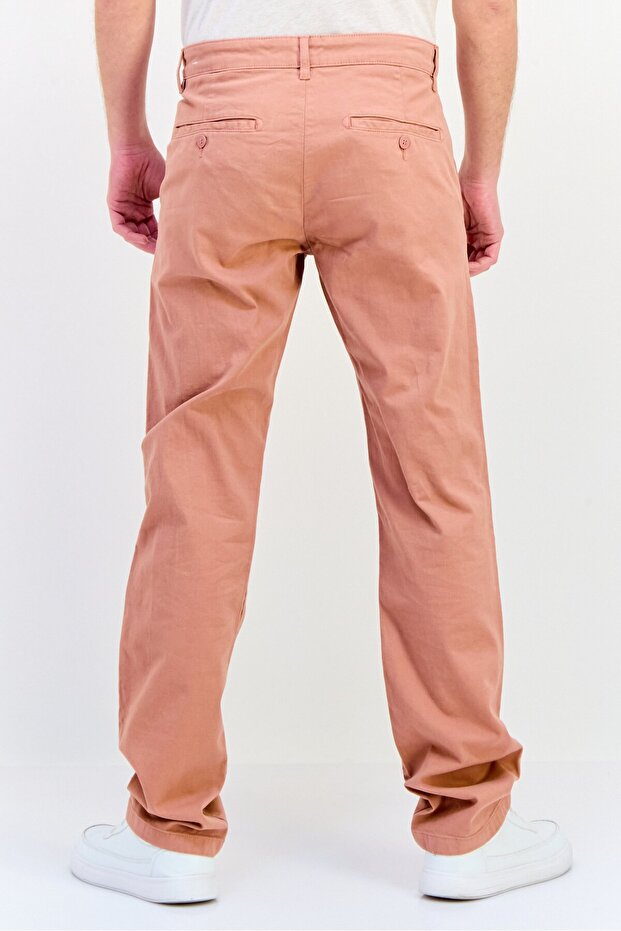 بنطال تشينو سادة بقصّة مستقيمة للرجال، باللون الوردي - 3