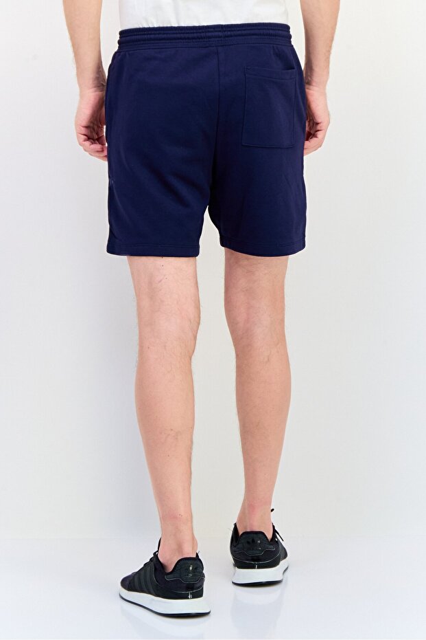 شورت رجالي أساسي مطرز بشعار، أزرق داكن - 3