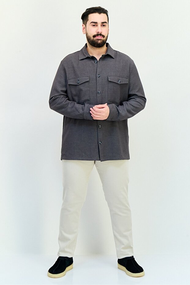قميص رجالي سادة بأكمام طويلة وقصة عادية، لون فحمي - 3