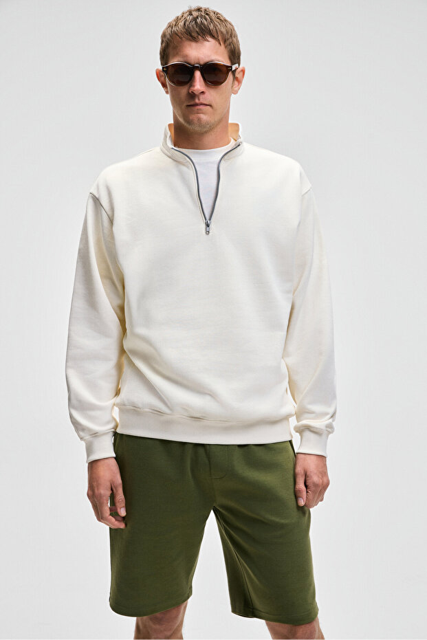 Nestor Men's Relaxed Fit Stand Collar Half Zipper Long Sleeve Ecru Sweatshirt
