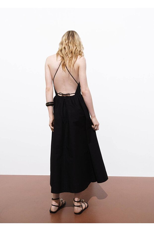 Kruvaze sırt detaylı halter yaka elbise - 4