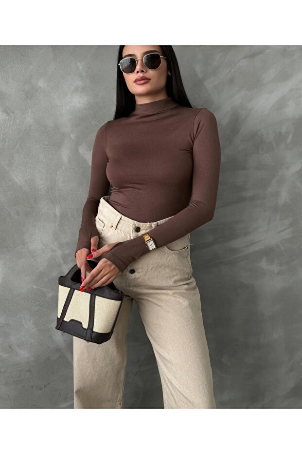 DETALIUL DEGETUL CORP - 1