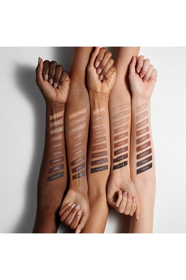 Çubuk Formatlı;Yanak, Burun,Çene Üzerine Uygulanan Çok Kullanımlı Stick Fondöten -Amber Suede(7,1 g) - 2