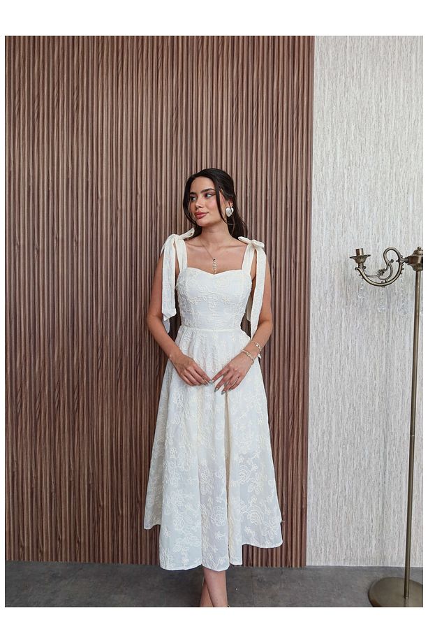 Bej Nakış İşlemeli Elbise - 4