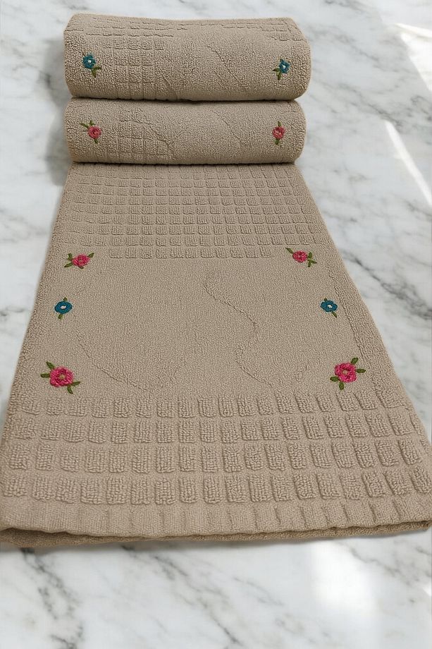 3 Adet Nakışlı Ayak Havlusu %100 Pamuk Ölçü: 50x70 - 1