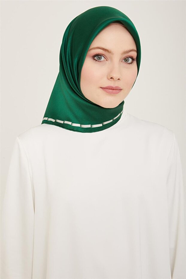 ARMINE SILK SCARF 9165D (TWILL)