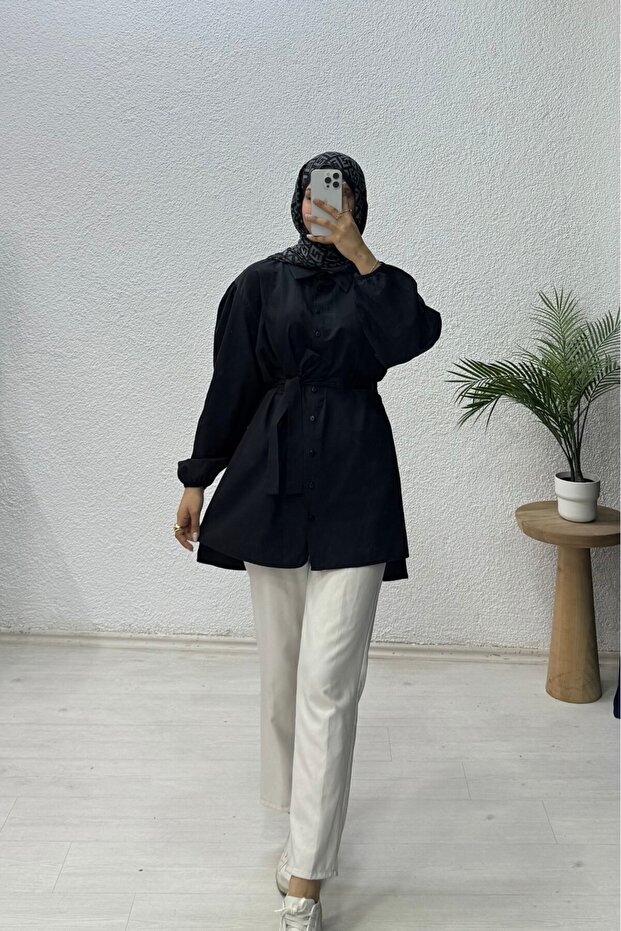 قميص بأكمام بالون مربوطة