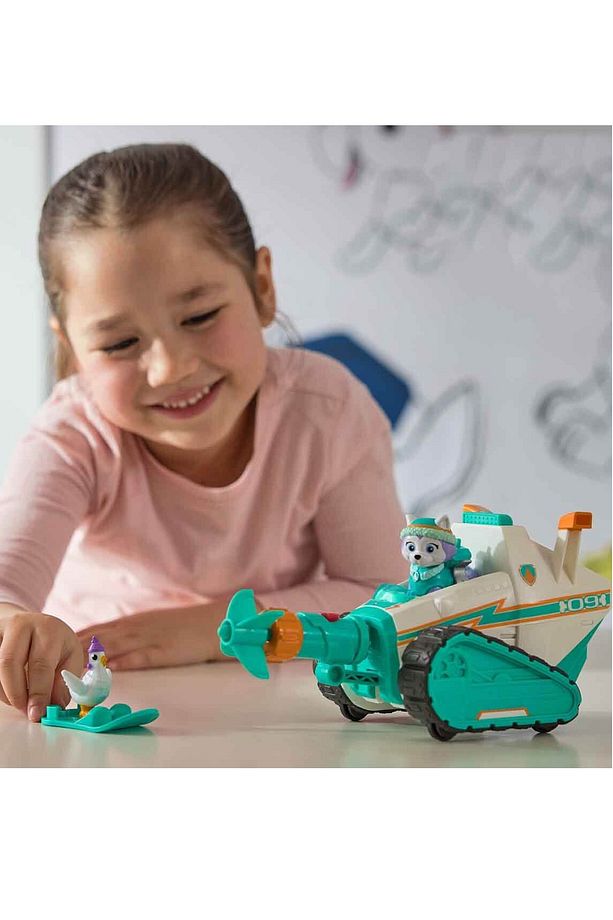 PAW Patrol Everest Deluxe Kar Küreme Aracı ile Everest ve Chickaletta İle Kurtarma Görevlerine Çık! - 4