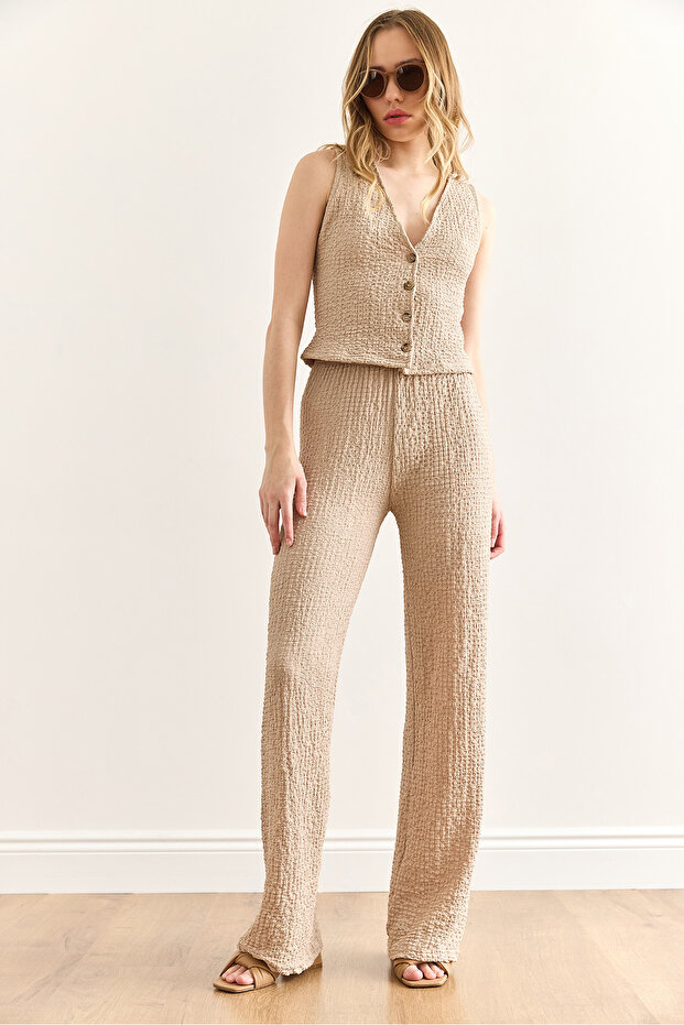 Women's Beige Textured Vest Trousers Suit Tkm-19000392