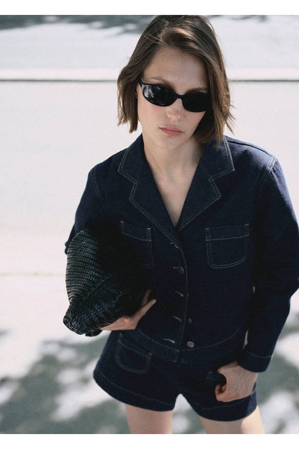 Yüksek Bel Cepli Denim Şort - 8