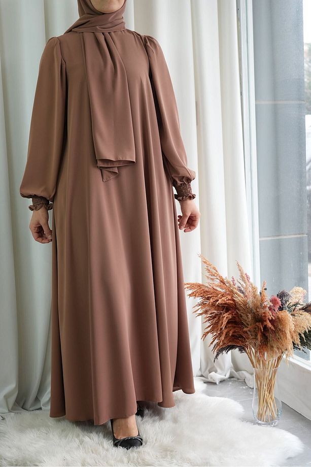 Model Meryem Medine Ipeği Çiçek Kol Detaylı Tesettür Elbise (ŞALSIZ) - Sütlü Kahve - Meryem01011 - 5