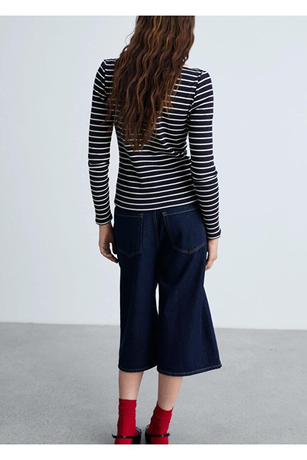 Çizgili kayık yaka tişört - 4