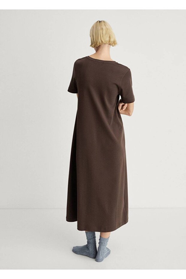 Pamuklu düz tasarım gecelik - 4