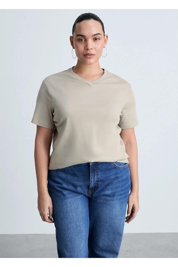 V yakalı pamuklu tişört - 6