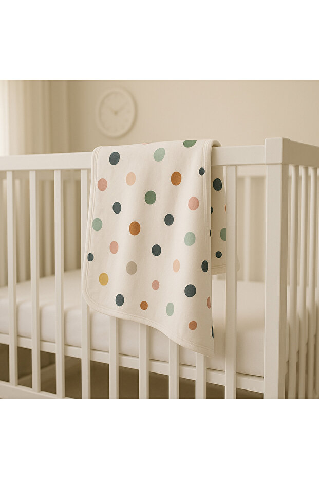 Double Sided 100% Organic Cotton Summer Seasonal Baby Blanket – Polka Dot Pattern