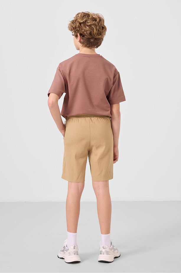 Tarçın-Koyu Bej Pamuklu Oversize Fit Dokuma Hafif Esnek Chino Erkek Çocuk Şort Takım - 11276 - 7