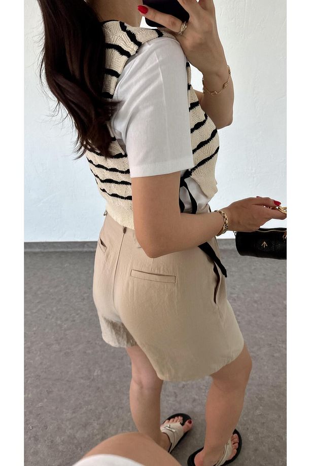 Kemerli Krem Şort - 3