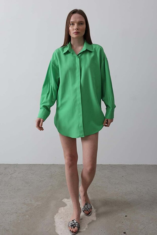 Kadın Yeşil Oversize Basic Uzun Gömlek - 4