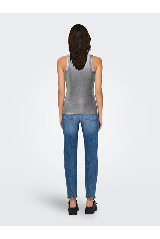 أنثى دائرية متماسكة - 2