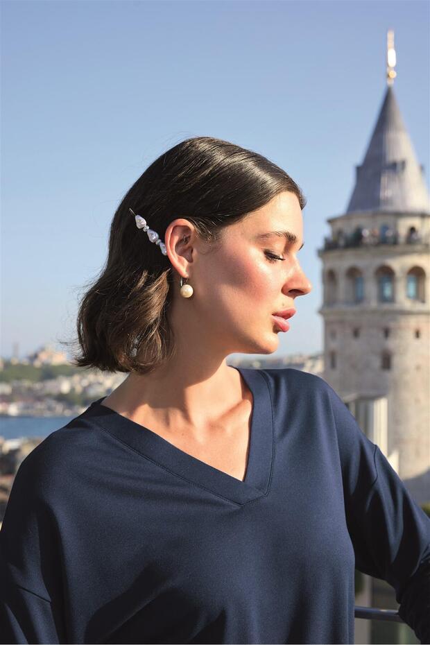 طقم بيجامة بأكمام طويلة ورقبة على شكل حرف V - 7