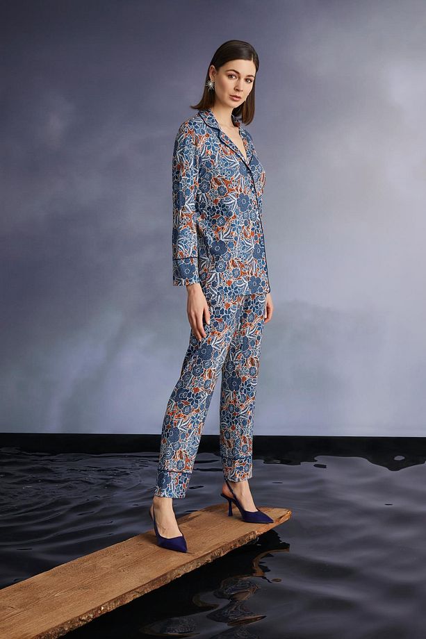 Çiçek Ve Yaprak Desenli Düğmeli Gömlek Yakalı Pijama Takımı - 1