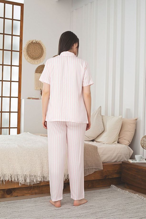 Kısa Kollu Boydan Düğmeli Likralı Pegasus Pijama Takımı - 3