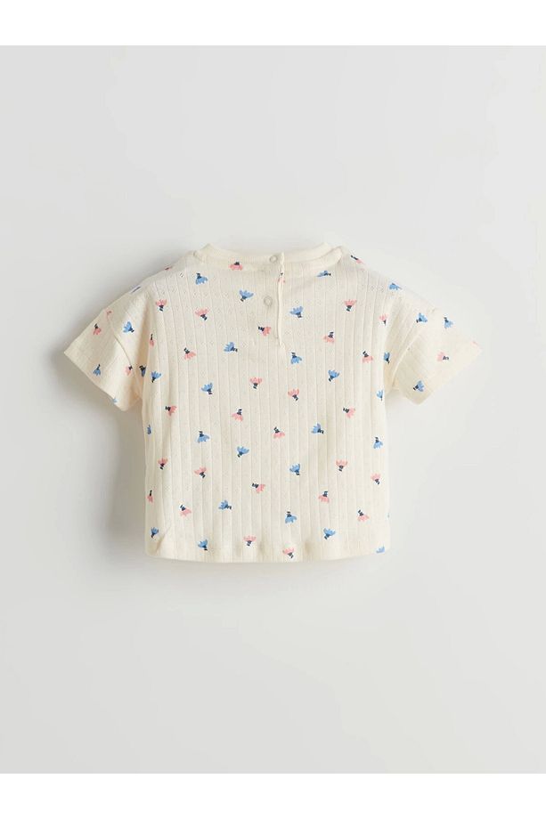 LCW baby Bej Beli Lastikli Basic Kız Bebek Şort - 5