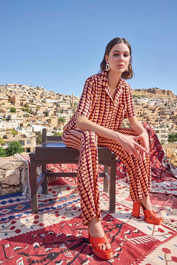 مجموعة ملابس علوية من الساتان منقوشة عرقية - 2