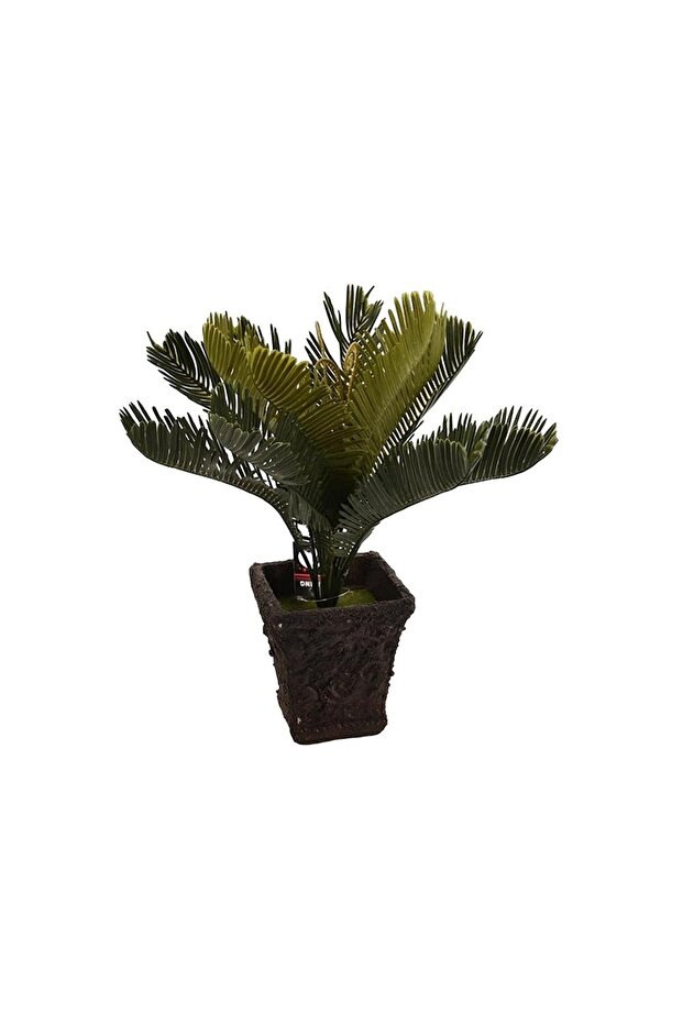 نباتات صناعية في وعاء حجري
