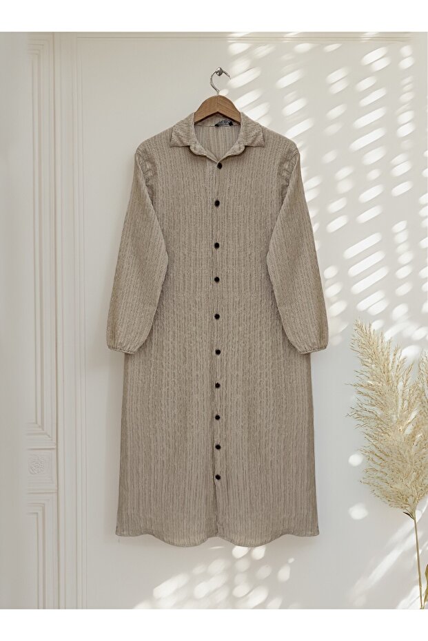 Long Crinkle Tunic with Buttons and Elastic Sleeves