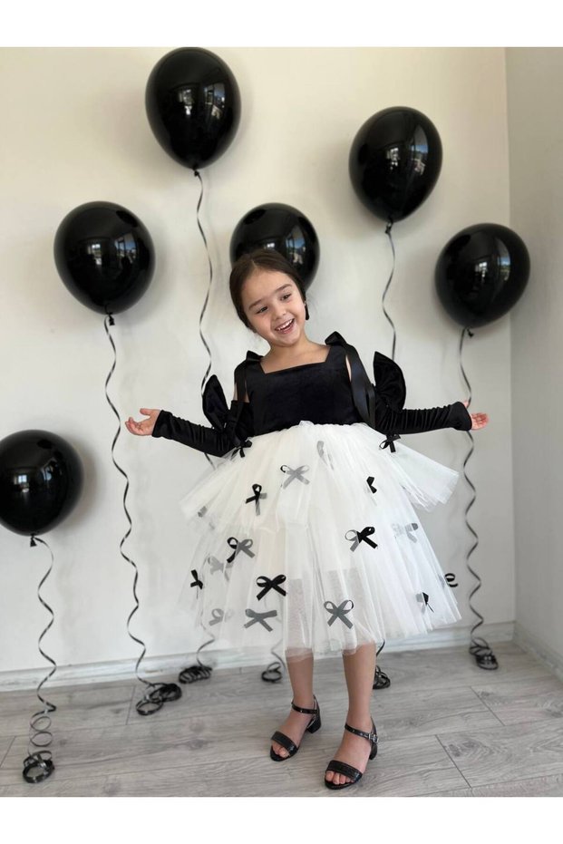 Black Bow Detail Princess Girl's Party Dress + Buckle + Oversleeve