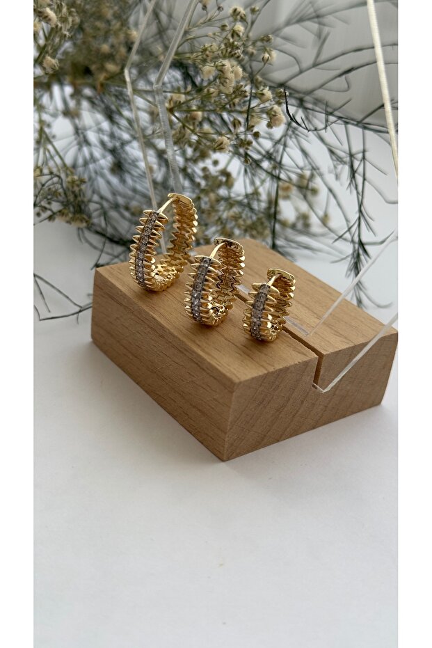 Çivi Model Serenay 3lü Küpe - 4