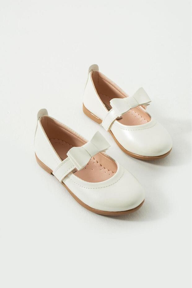 Girl Shoes B-330 Pearl