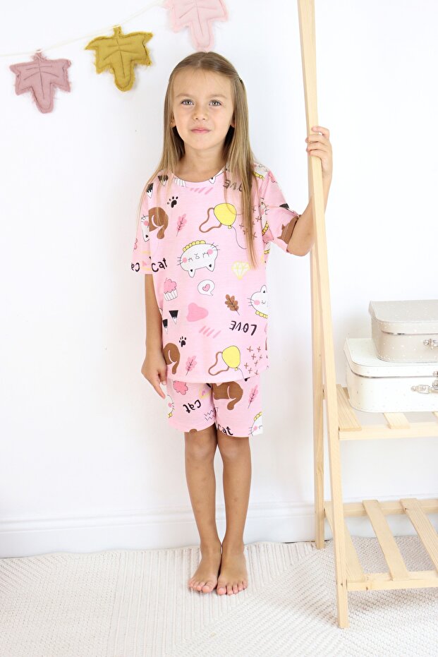 Girl's Cotton Combed Fabric Pajamas Set with Shorts
