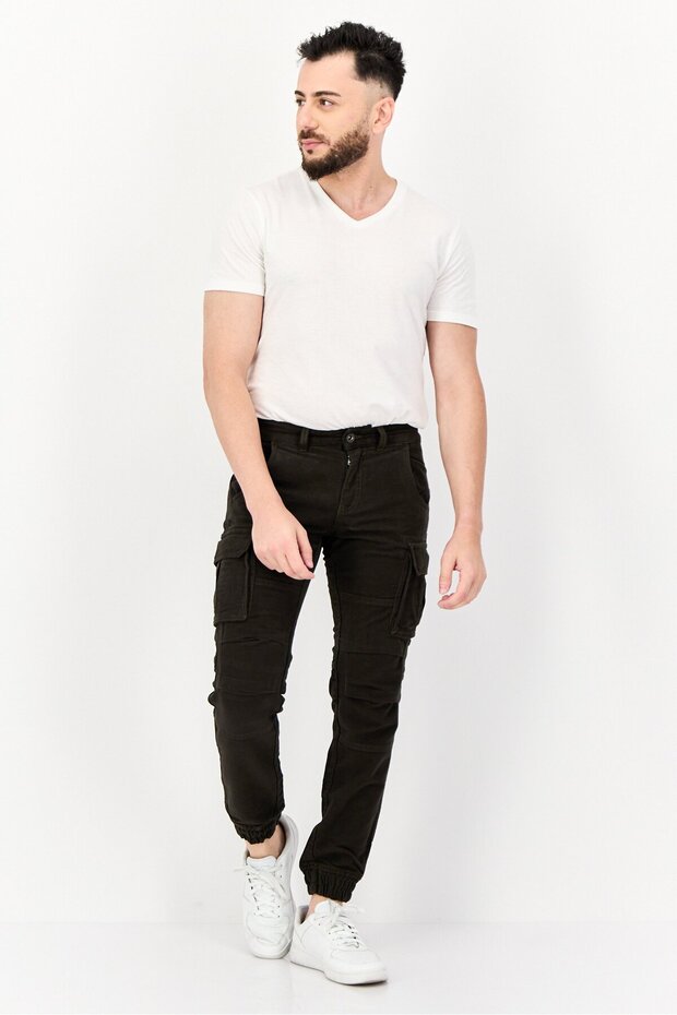 بنطلون كارغو سادة بقصّة عادية للرجال، زيتوني غامق - 4