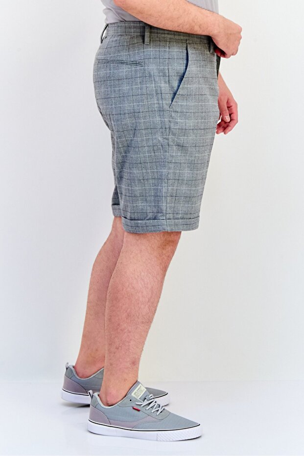 Men Plaid Basic Shorts, Multicolor - 2