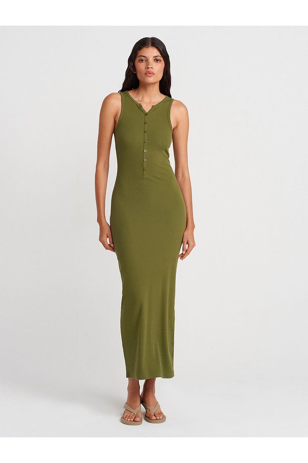 91467 Düğme Detaylı Maxi Boy Elbise-Haki - 4