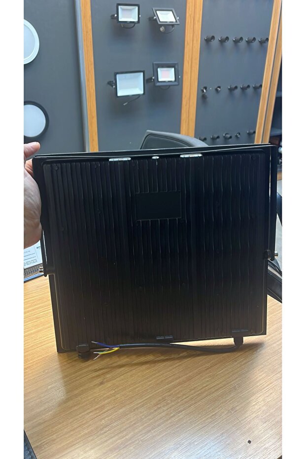 500 WATT LED PROJEKTÖR - 2